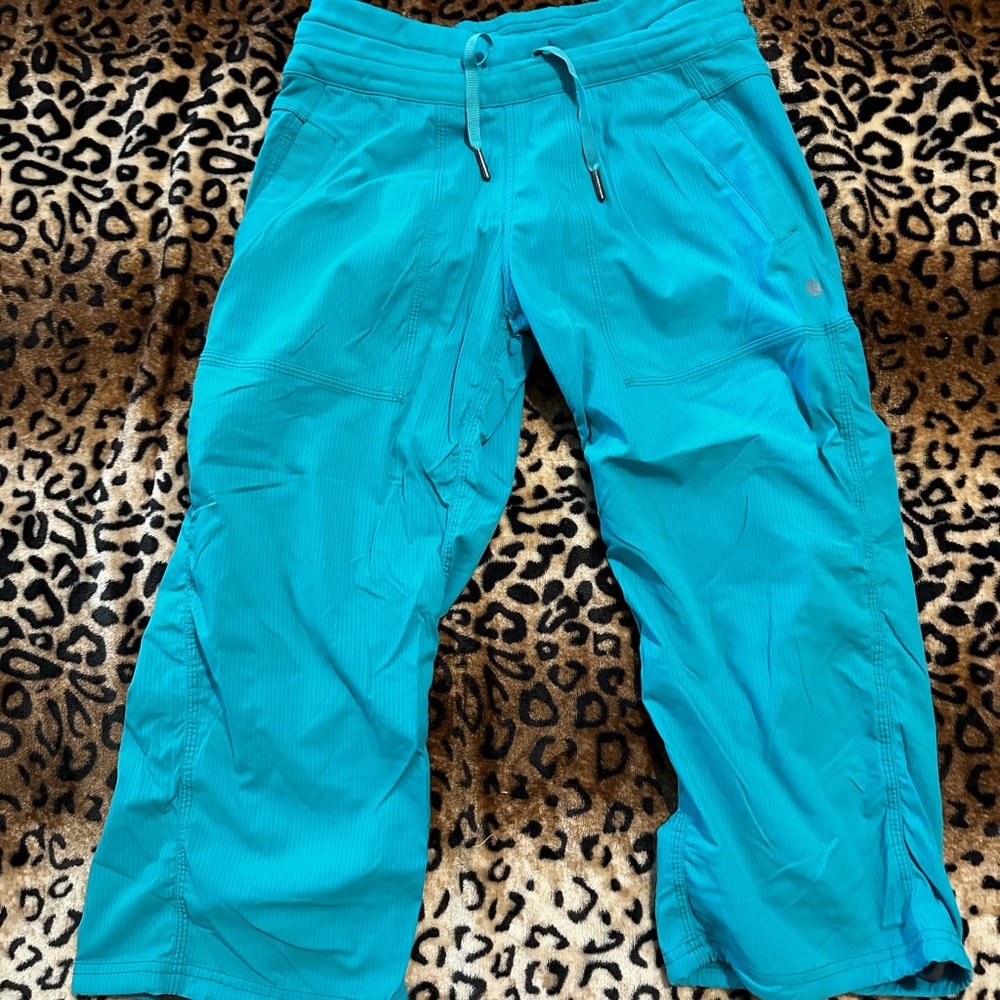 lululemon athletica Turquoise Cropped Pants